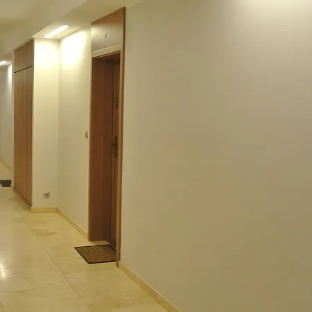 City Park Apartment *